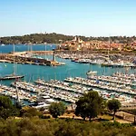 Апартаменти Renting - Massena - Loft - Heart Of Vieil - The Market With Sea View Антіб
