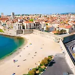 Renting - Massena - Loft - Heart Of Vieil - The Market With Sea View