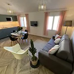 Renting - Massena - Loft - Heart Of Vieil - The Market With Sea View Антіб