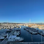 Апартаменти Renting - Massena - Loft - Heart Of Vieil - The Market With Sea View *