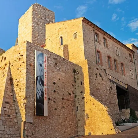 Renting - Massena - Loft - Heart Of Vieil - The Market With Sea View Апартаменти