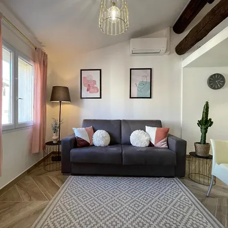 Renting - Massena - Loft - Heart Of Vieil - The Market With Sea View Apartmán *