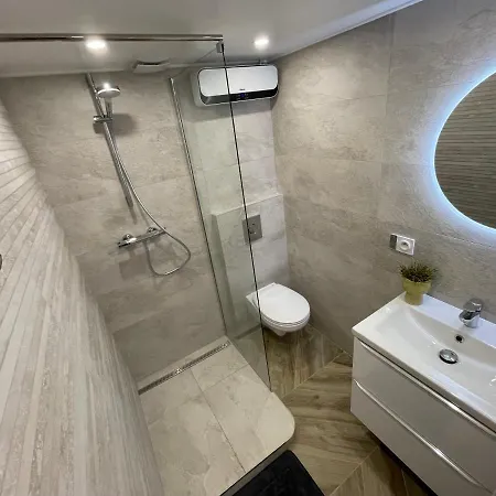 Апартаменти Renting - Massena - Loft - Heart Of Vieil - The Market With Sea View Антіб