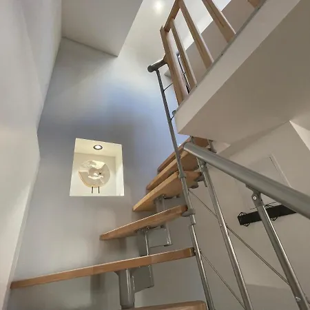 Renting - Massena - Loft - Heart Of Vieil - The Market With Sea View *