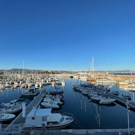 Apartment Renting - Massena - Loft - Heart Of Vieil - The Market With Sea View *
