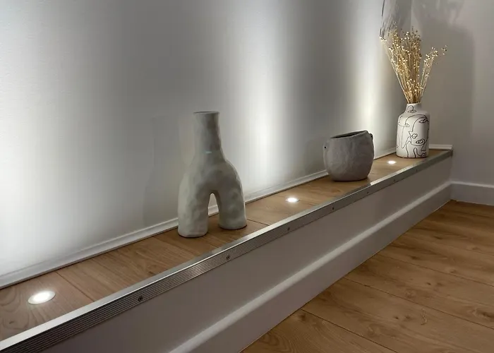 Renting - Massena - Loft - Heart Of Vieil - The Market With Sea View