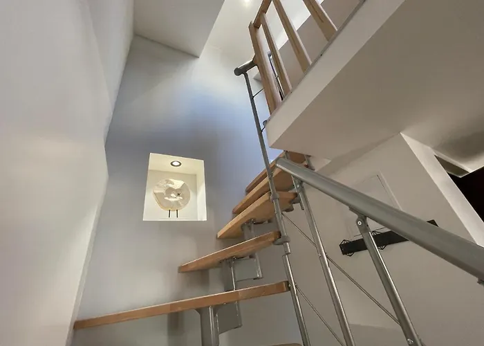 Renting - Massena - Loft - Heart Of Vieil - The Market With Sea View *